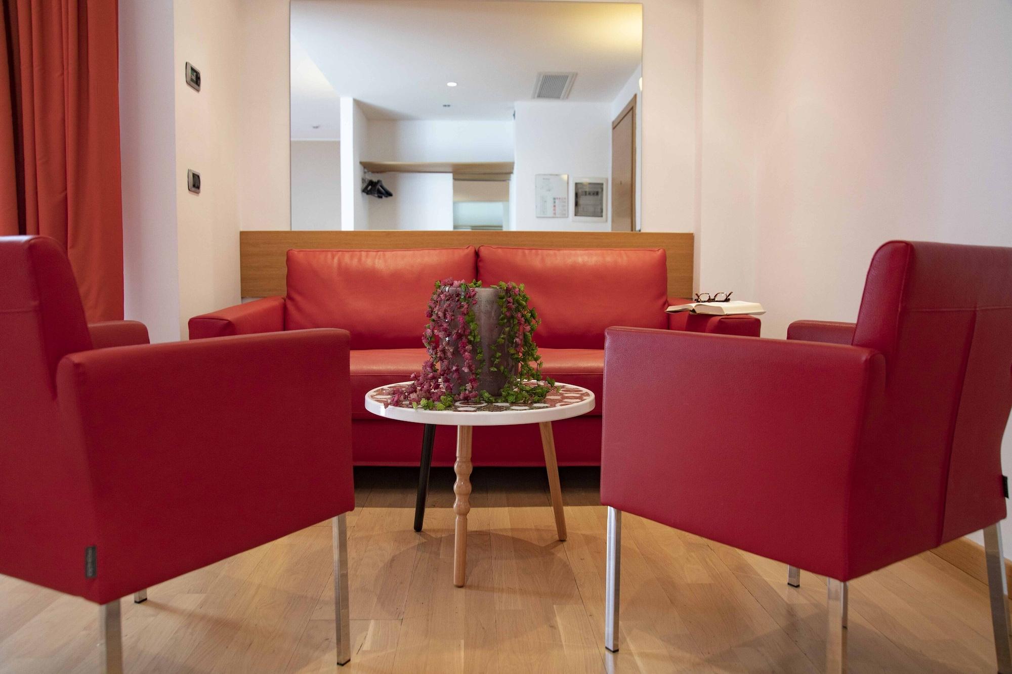 Hotel Remilia Reggio Emilia Exterior photo
