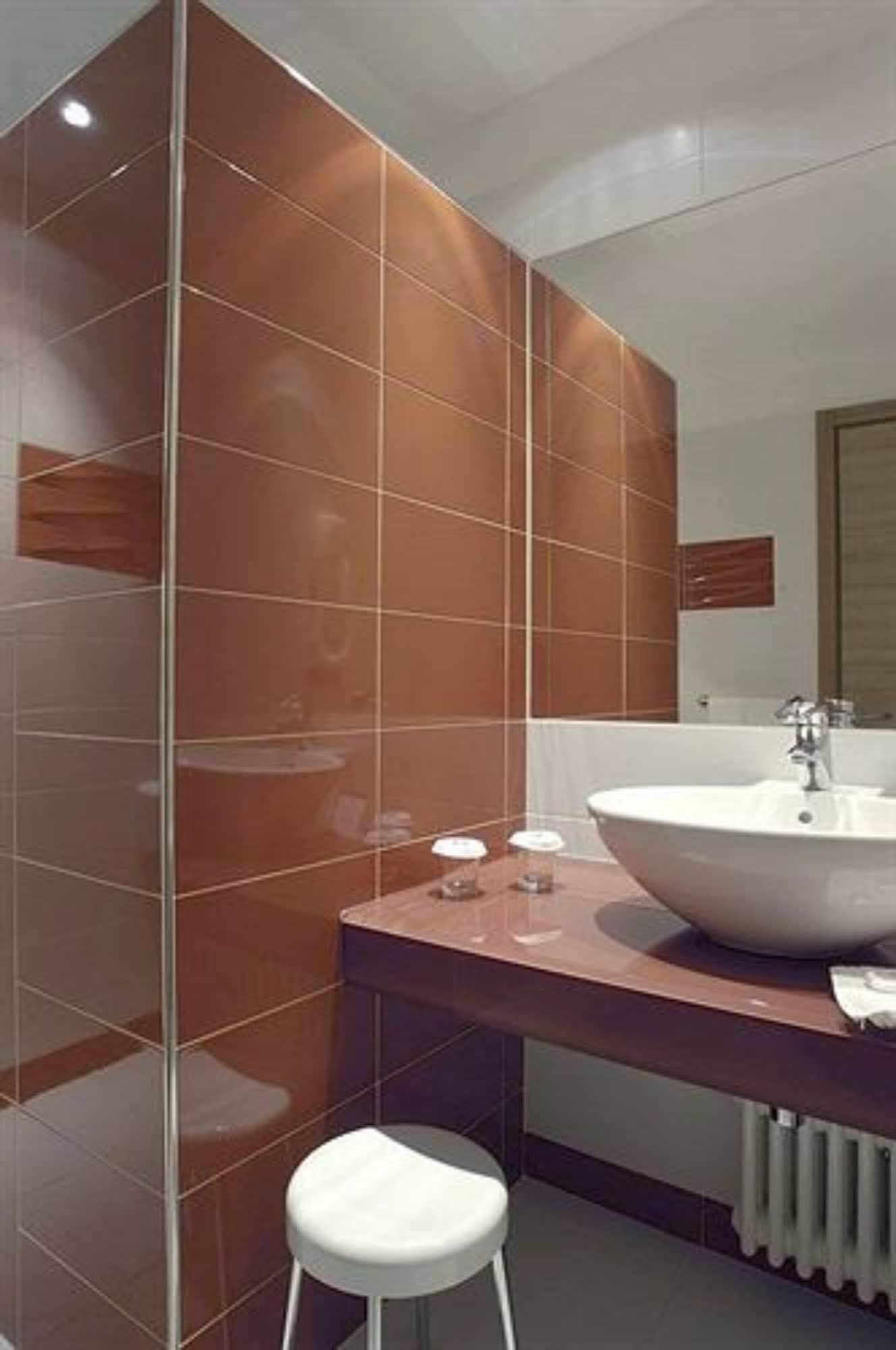 Hotel Remilia Reggio Emilia Exterior photo