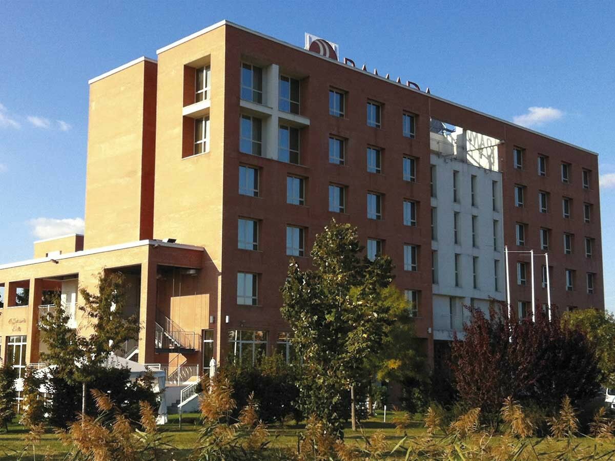 Hotel Remilia Reggio Emilia Exterior photo
